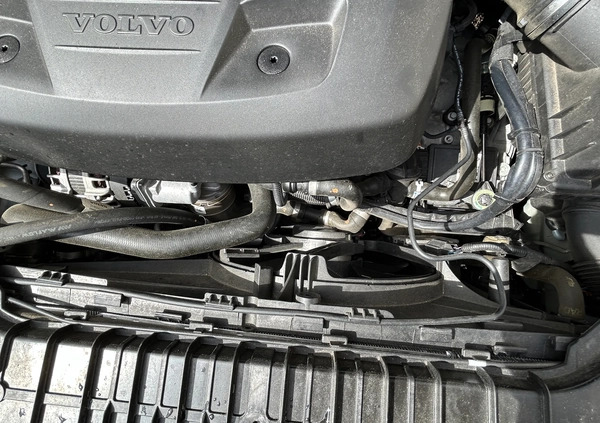 Volvo V60 Cross Country cena 71900 przebieg: 72300, rok produkcji 2018 z Garwolin małe 436